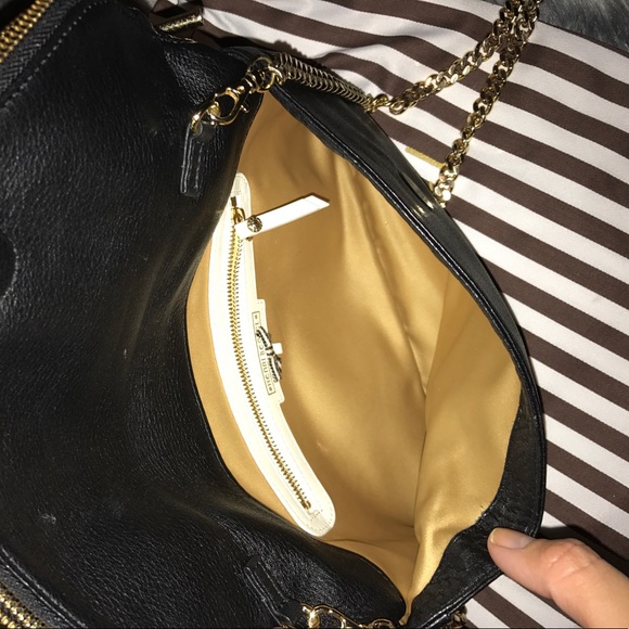 Henri Bendel Crossbody Bag - Henri Bendel Henri bendel leather clutch/ Cross body